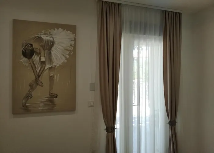 Nespula 2 * Kaštela