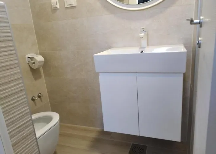 Nespula 2 * Kaštela